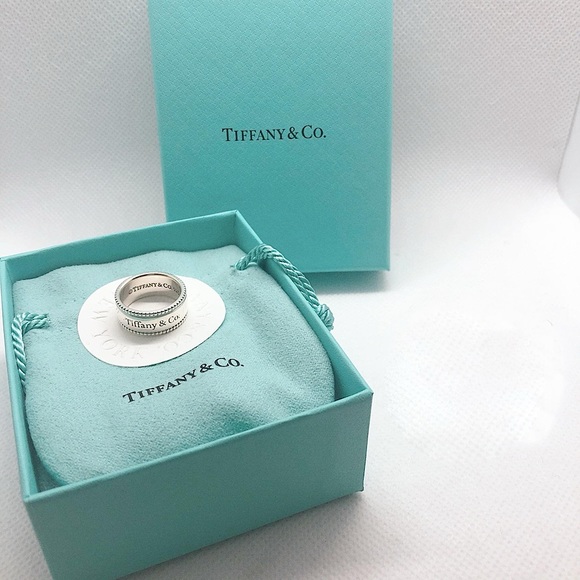 Tiffany & Co. T Yours Headed Ring
